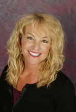 Real Estate Agent Todd & Becky Whiting